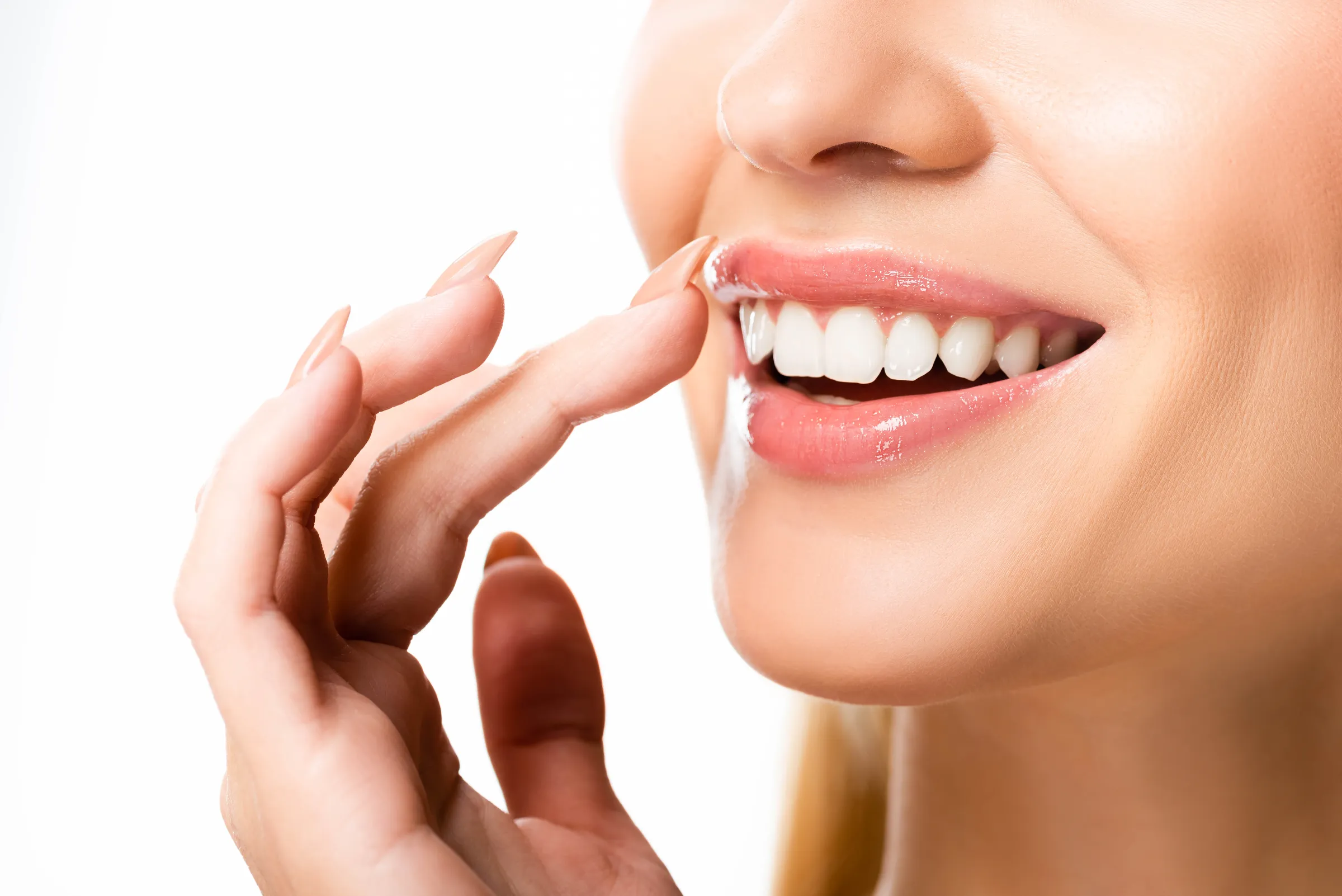 Close-up of a woman's smile after veneer treatment